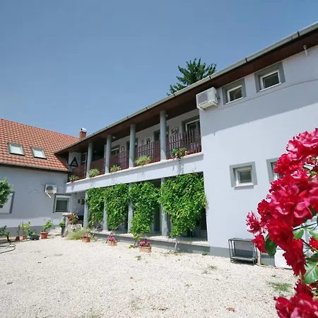 Appartamento Oázis Apartman Gyula