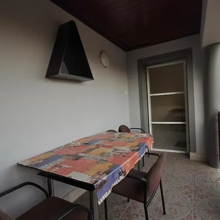 Oázis Apartman Appartamento Gyula