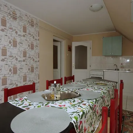 Appartamento Oázis Apartman