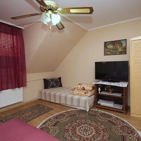 Oázis Apartman Appartamento